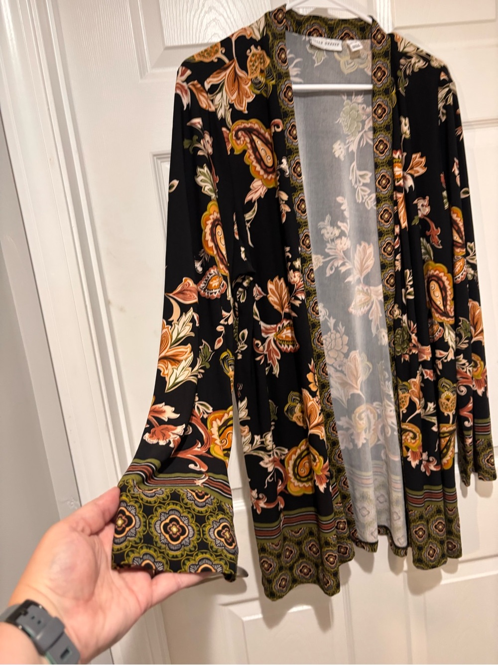 SUSAN GRAVER Liquid Knit Floral Black Open Kimono Style Cardigan - Picture 5 of 8